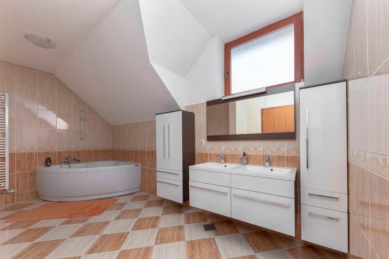 Preserje  Apartma Ana מראה חיצוני תמונה